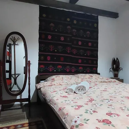 Golemi Kamik Vlasi 2 Lejlighed