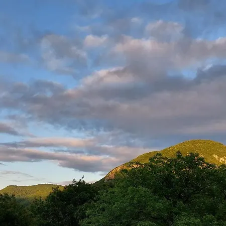 Golemi Kamik Vlasi 2 *